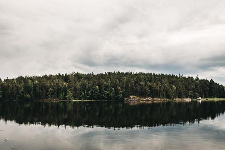 Värmdö Sea View Myttingeヴィラ エクステリア 写真