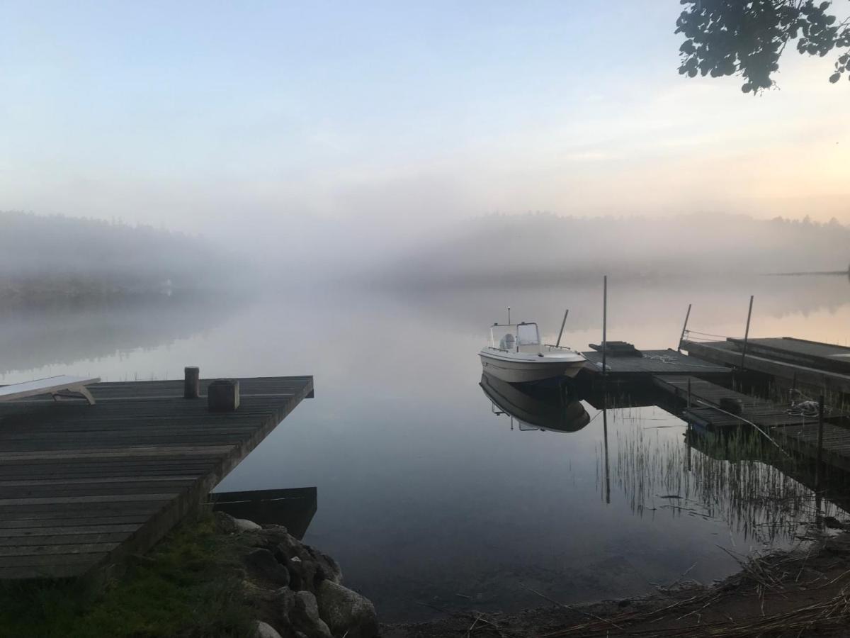 Värmdö Sea View Myttingeヴィラ エクステリア 写真